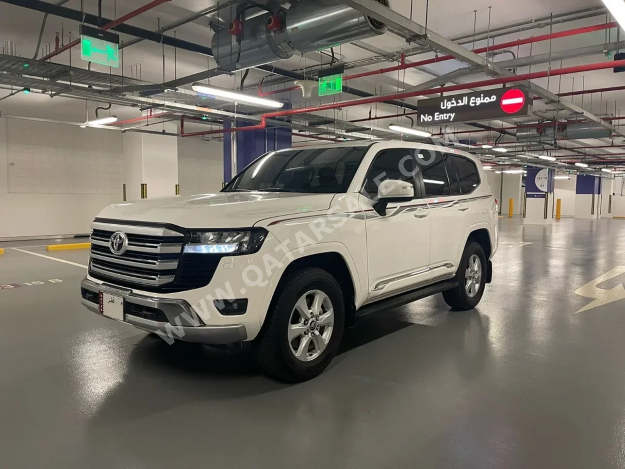 Toyota  Land Cruiser  GXR Twin Turbo  2022  Automatic  99,000 Km  6 Cylinder  Four Wheel Drive (4WD)  SUV  White
