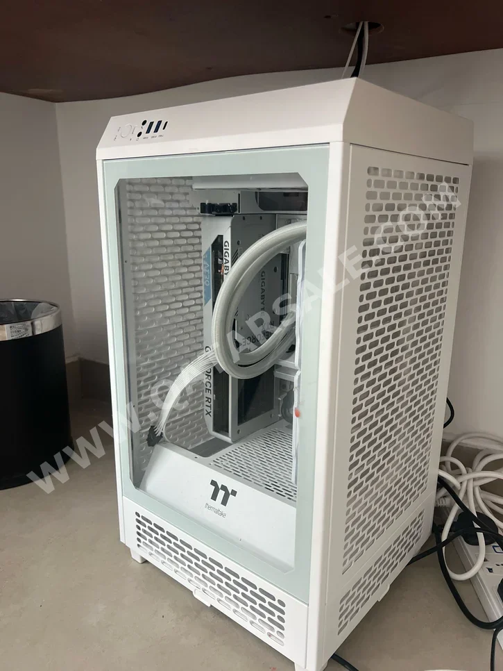 Gaming PC - Intel Core i7  - Gigabyte  - Nvidia Geforce  - RTX 3090  - 32 GB -  32 GB(2x16)  / DDR 5 - SSD :  1 TB - HDD :  1 TB  2023  Warranty