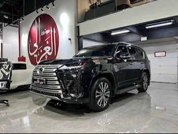 Lexus  LX  600 Luxury  2024  Automatic  21,000 Km  6 Cylinder  Four Wheel Drive (4WD)  SUV  Black  With Warranty