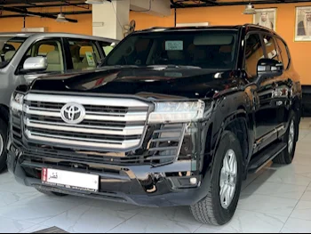 Toyota  Land Cruiser  GXR  2024  Automatic  16,000 Km  6 Cylinder  Four Wheel Drive (4WD)  SUV  Black  With Warranty