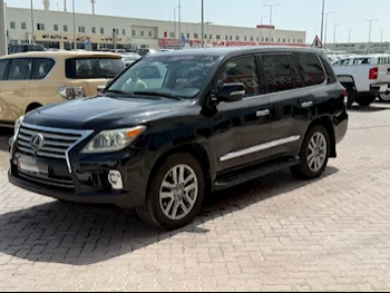 Lexus  LX  570  2015  Automatic  264,000 Km  8 Cylinder  Four Wheel Drive (4WD)  SUV  Black