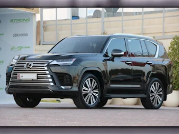 Lexus  LX  600 Luxury  2024  Automatic  33,000 Km  6 Cylinder  Four Wheel Drive (4WD)  SUV  Black  With Warranty