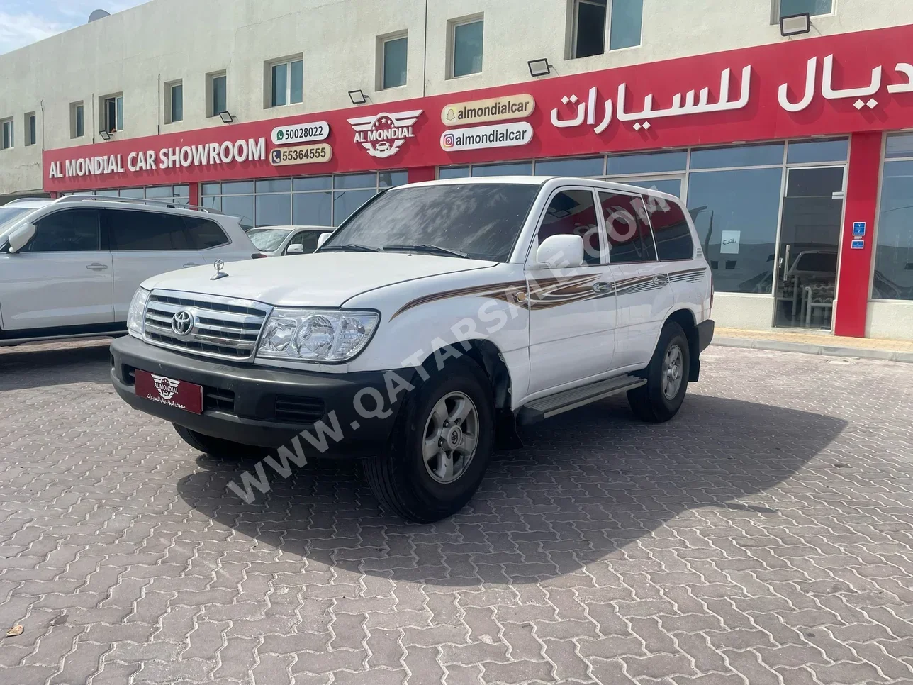 Toyota  Land Cruiser  GX  2007  Automatic  400,000 Km  6 Cylinder  Four Wheel Drive (4WD)  SUV  White