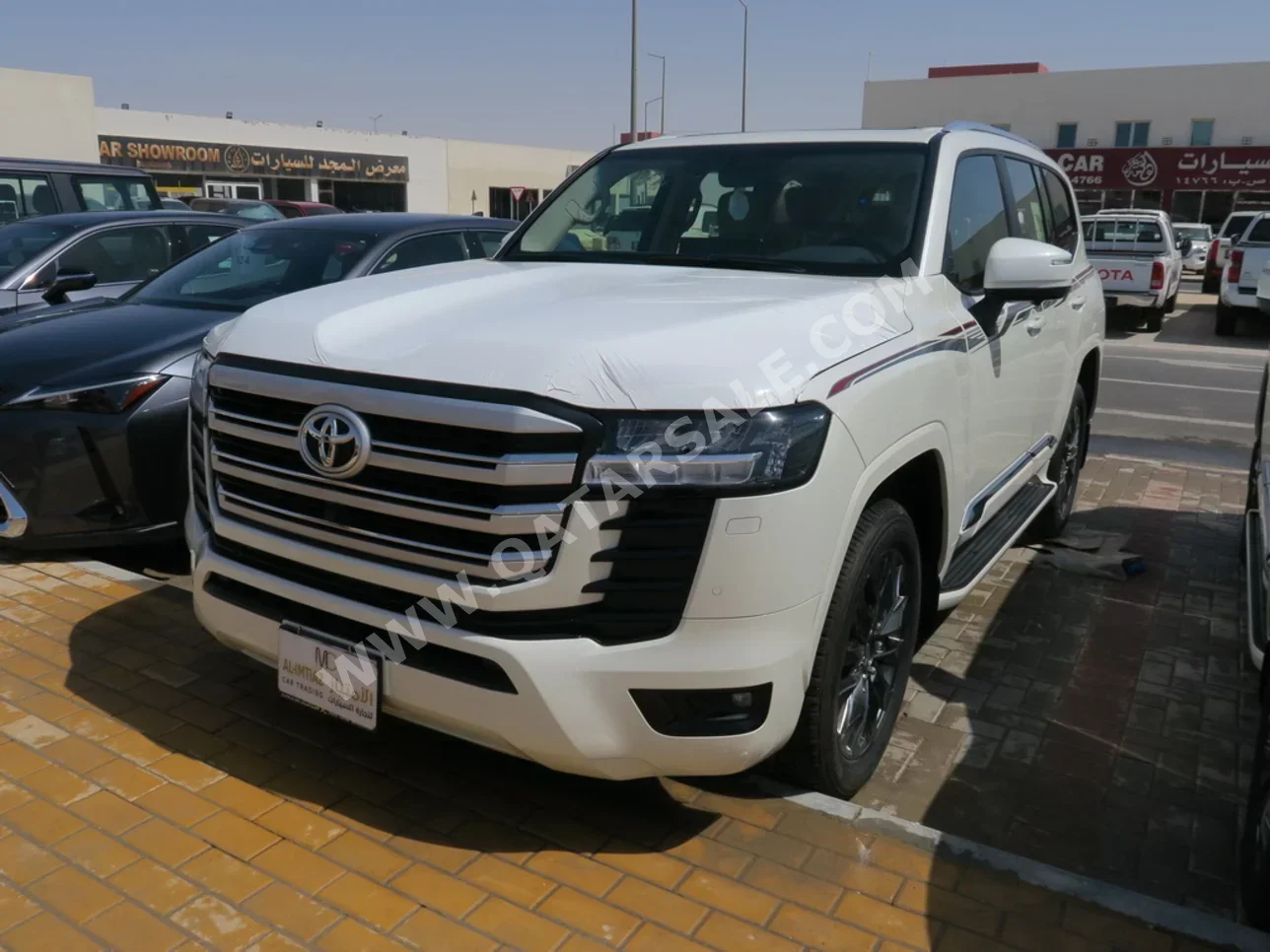 Toyota  Land Cruiser  GXR  2024  Automatic  0 Km  6 Cylinder  Four Wheel Drive (4WD)  SUV  White  With Warranty