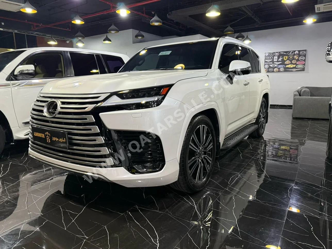 Lexus  LX  600 Luxury  2023  Automatic  31,000 Km  6 Cylinder  Four Wheel Drive (4WD)  SUV  White  With Warranty