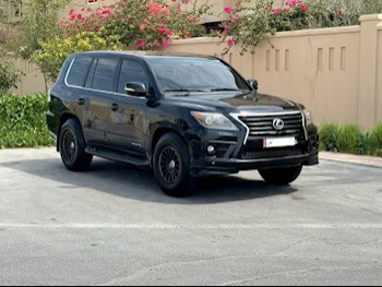 Lexus  LX  570  2010  Automatic  278,000 Km  8 Cylinder  Four Wheel Drive (4WD)  SUV  Black