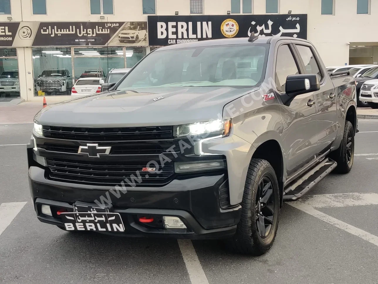 Chevrolet  Silverado  2021  Automatic  149,000 Km  8 Cylinder  Four Wheel Drive (4WD)  Pick Up  Gray