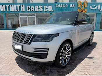 Land Rover  Range Rover  Vogue SE Super charged  2019  Automatic  33,000 Km  8 Cylinder  Four Wheel Drive (4WD)  SUV  Silver  With Warranty