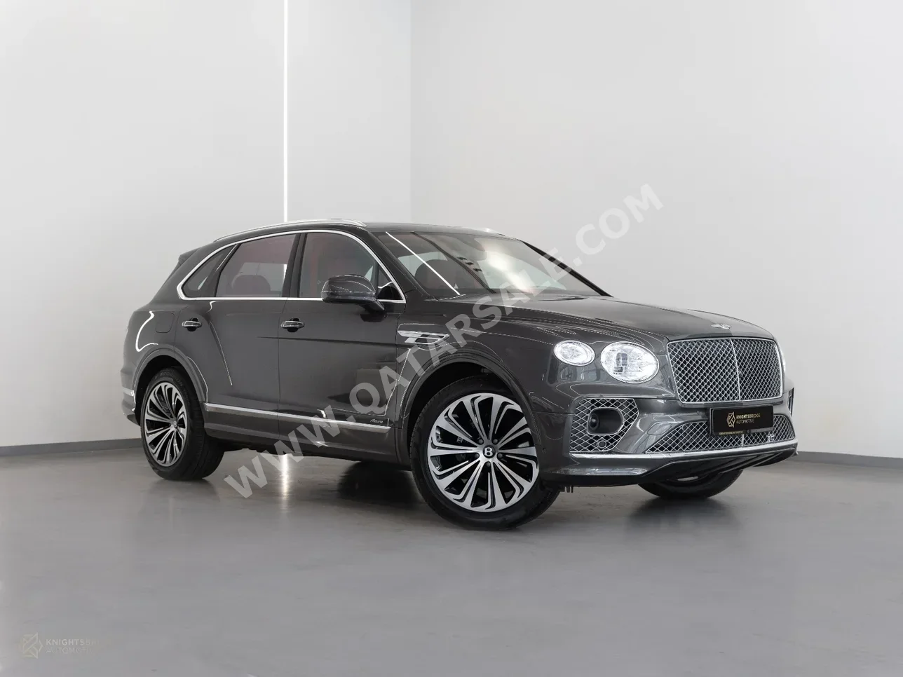 Bentley  Bentayga  Azure  2023  Automatic  4,400 Km  8 Cylinder  All Wheel Drive (AWD)  SUV  Gray  With Warranty