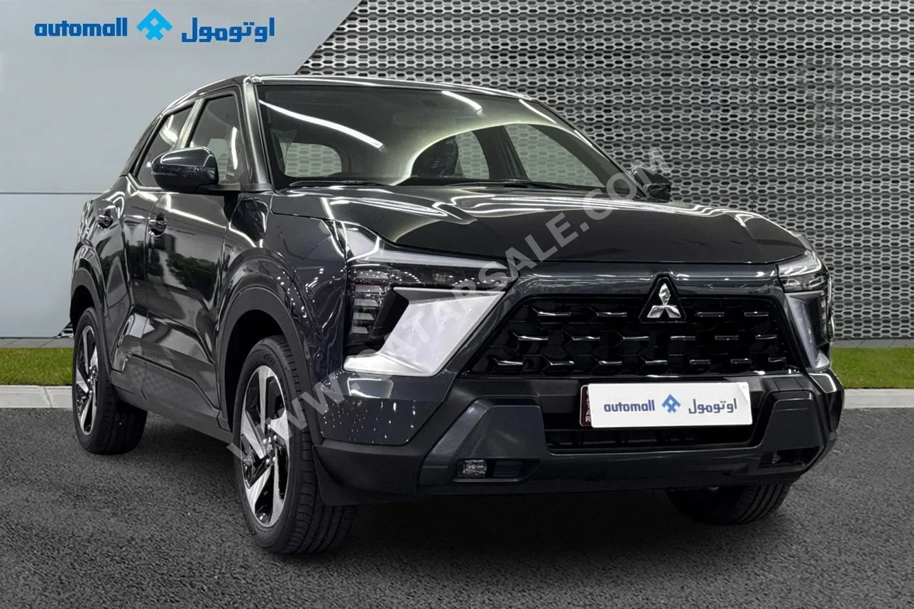 Mitsubishi  XForce  2025  Automatic  524 Km  4 Cylinder  Front Wheel Drive (FWD)  Sedan  Gray  With Warranty
