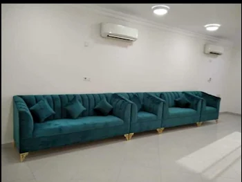 الأرائك والكنب والكراسي طقم كنب