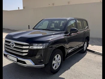 Toyota  Land Cruiser  GXR  2025  Automatic  7,500 Km  6 Cylinder  Four Wheel Drive (4WD)  SUV  Black  With Warranty