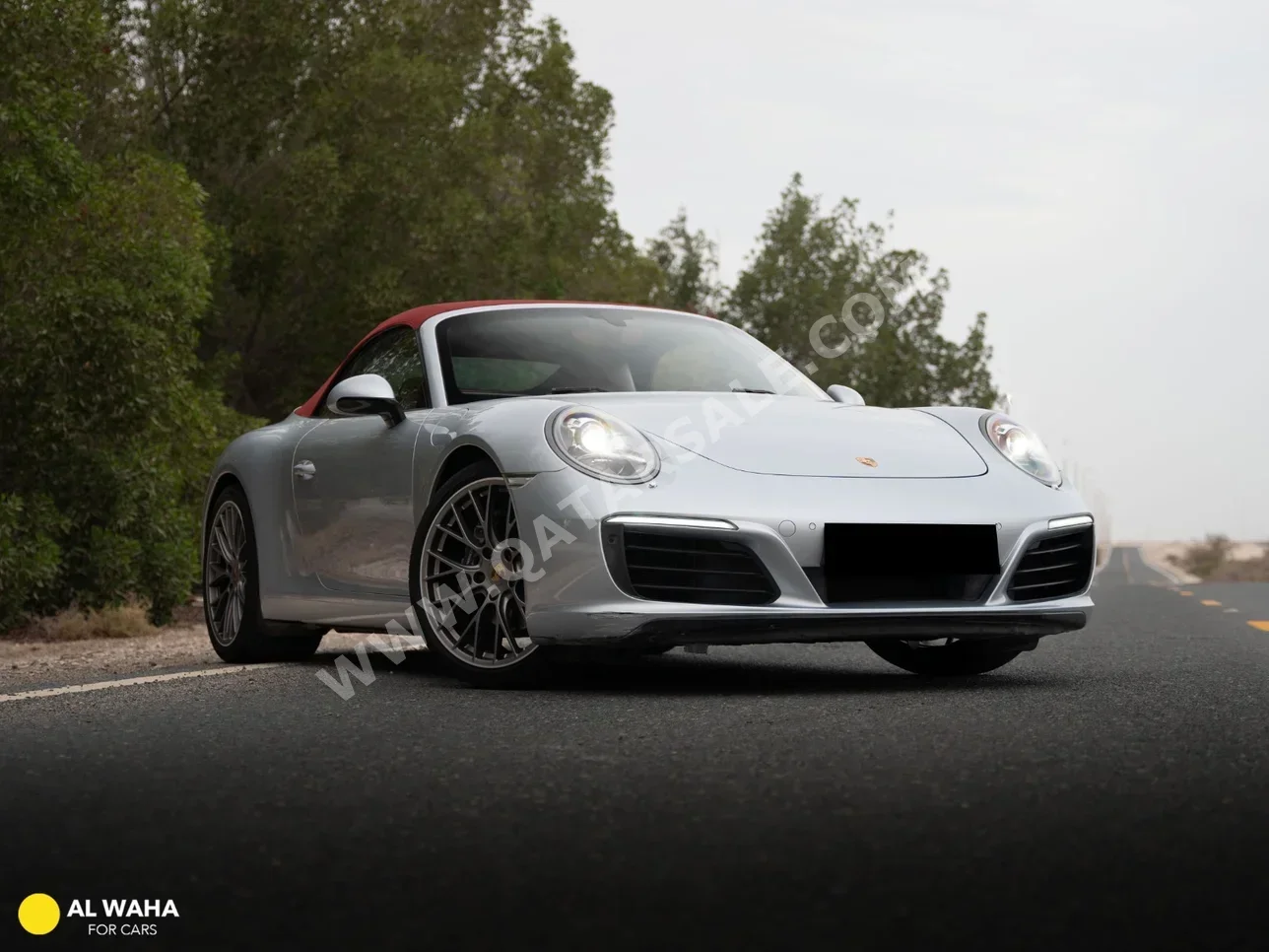 بورش  911  كاريرا  2017  اوتوماتيك  142,000 كم  6 سلندر  دفع خلفي  كشف  فضي  تحت الضمان