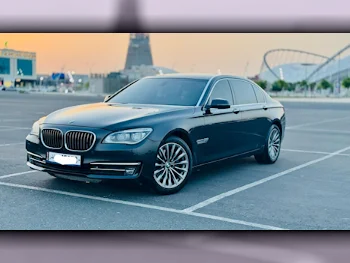 BMW  7-Series  730 Li  2013  Automatic  154,000 Km  6 Cylinder  Rear Wheel Drive (RWD)  Sedan  Black