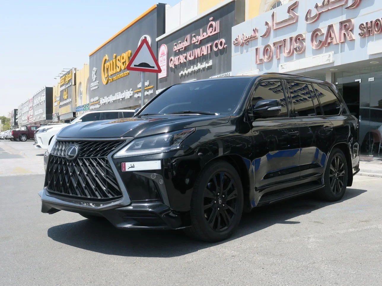  لكزس  ال اكس  570 اس بلاك ايديشن  2019  اوتوماتيك  211,000 كم  8 سلندر  دفع رباعي  اس يو في  أسود  تحت الضمان