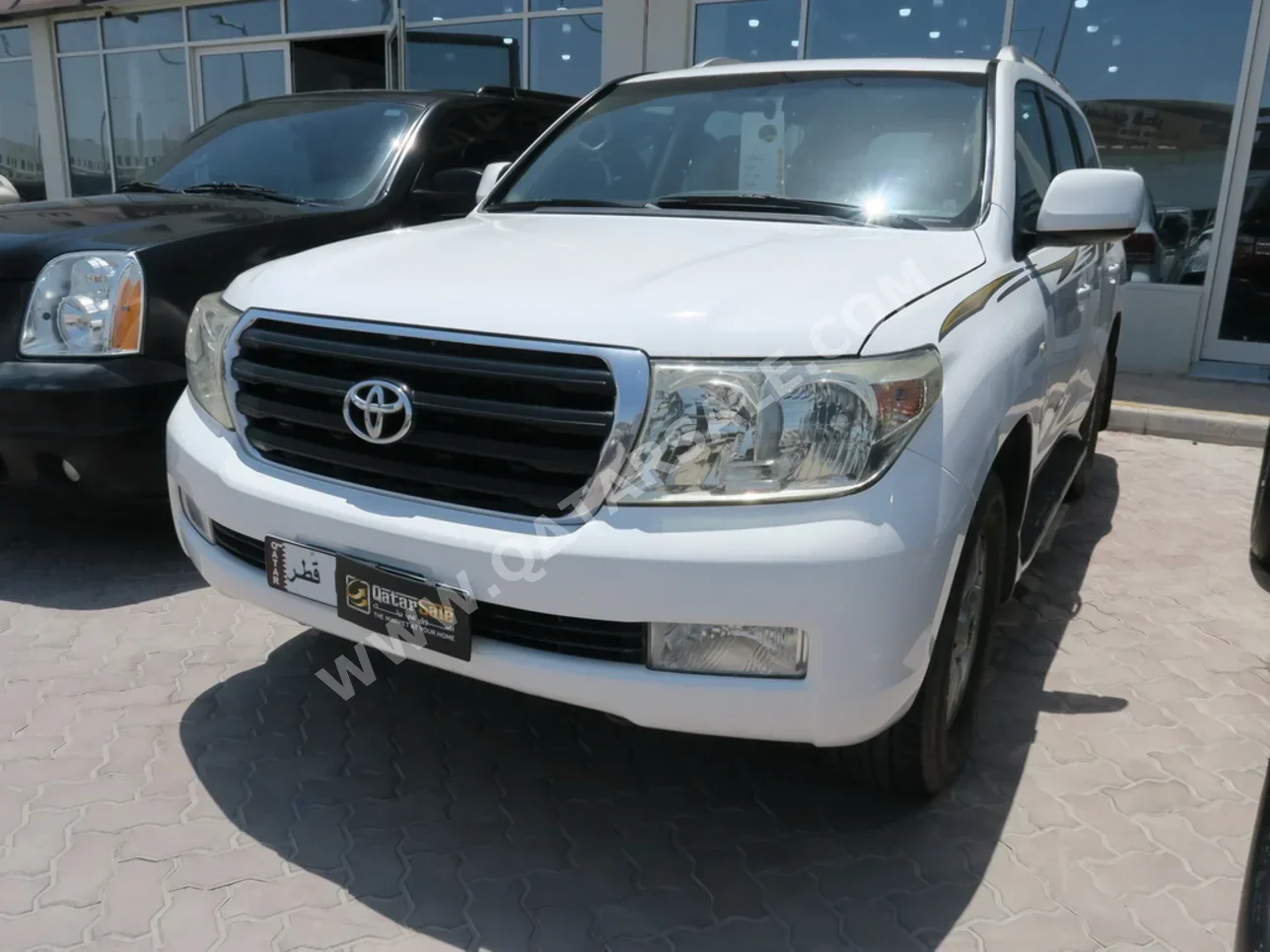 Toyota  Land Cruiser  GX  2011  Automatic  357,000 Km  6 Cylinder  Four Wheel Drive (4WD)  SUV  White