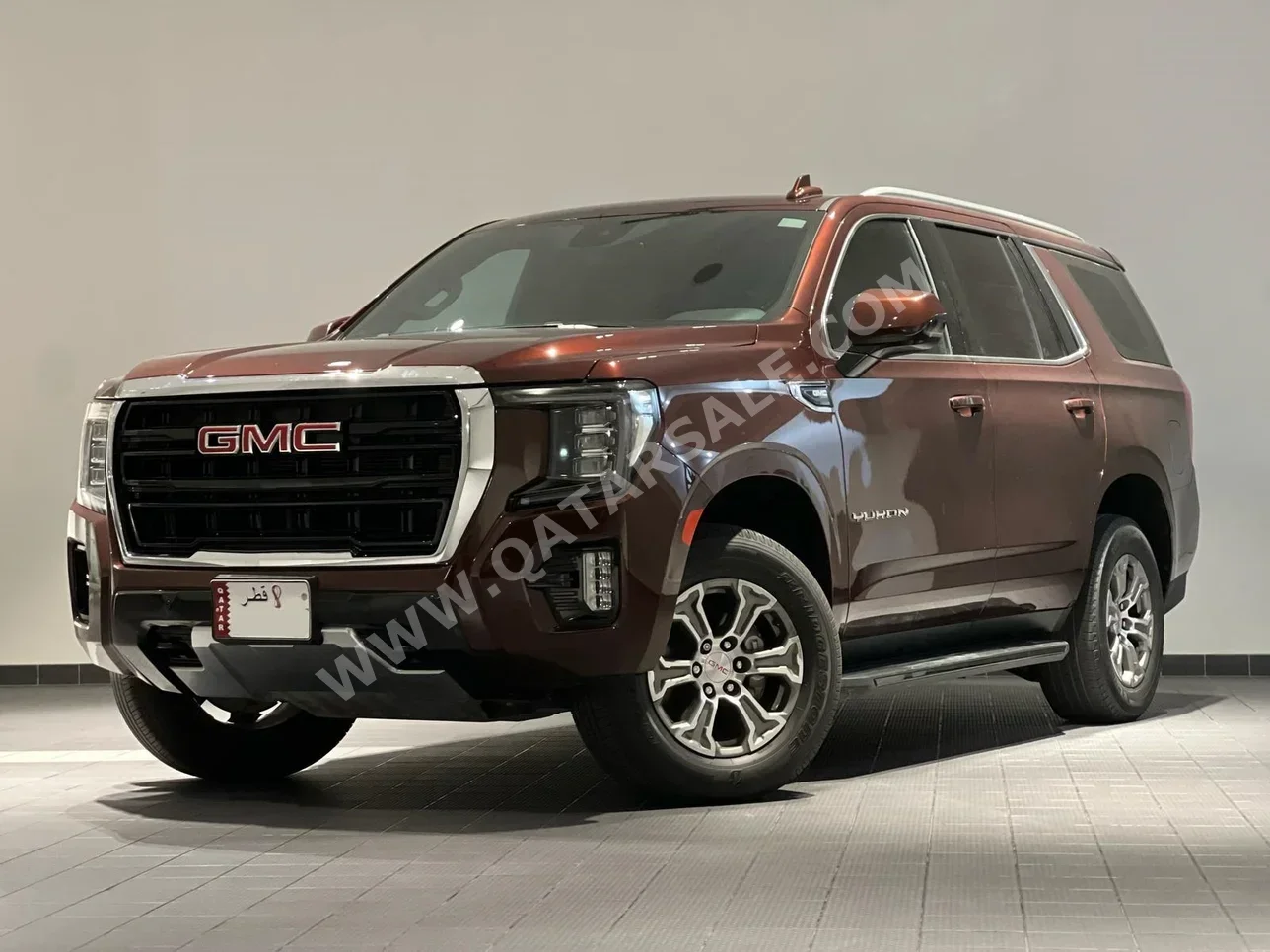 GMC  Yukon  SLE  2023  Automatic  59,500 Km  8 Cylinder  Four Wheel Drive (4WD)  SUV  Brown  With Warranty