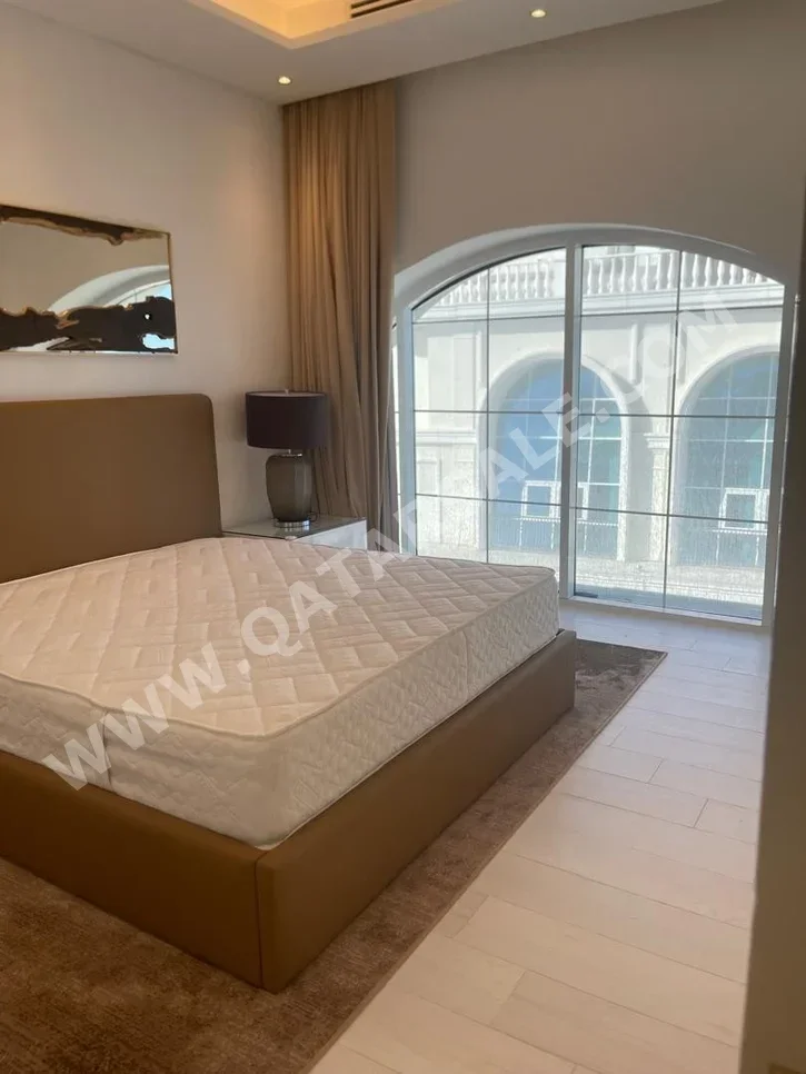 4 Bedrooms  Penthouse  in Doha -  The Pearl  Fully Furnished