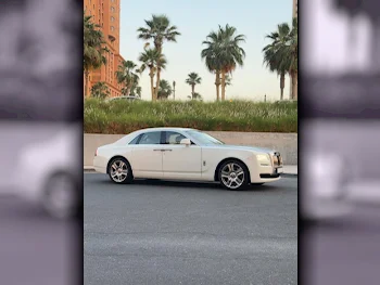 Rolls-Royce  Ghost  2017  Automatic  37,000 Km  12 Cylinder  All Wheel Drive (AWD)  Sedan  White  With Warranty