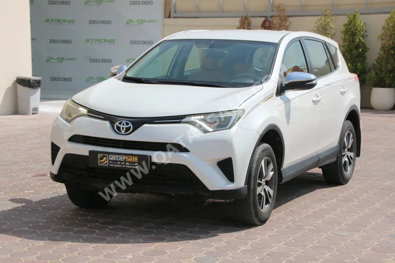 Toyota  Rav 4  2016  Automatic  171,000 Km  4 Cylinder  Four Wheel Drive (4WD)  SUV  Pearl