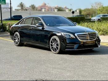  Mercedes-Benz  S-Class  560  2018  Automatic  111,000 Km  8 Cylinder  Rear Wheel Drive (RWD)  Sedan  Black  With Warranty
