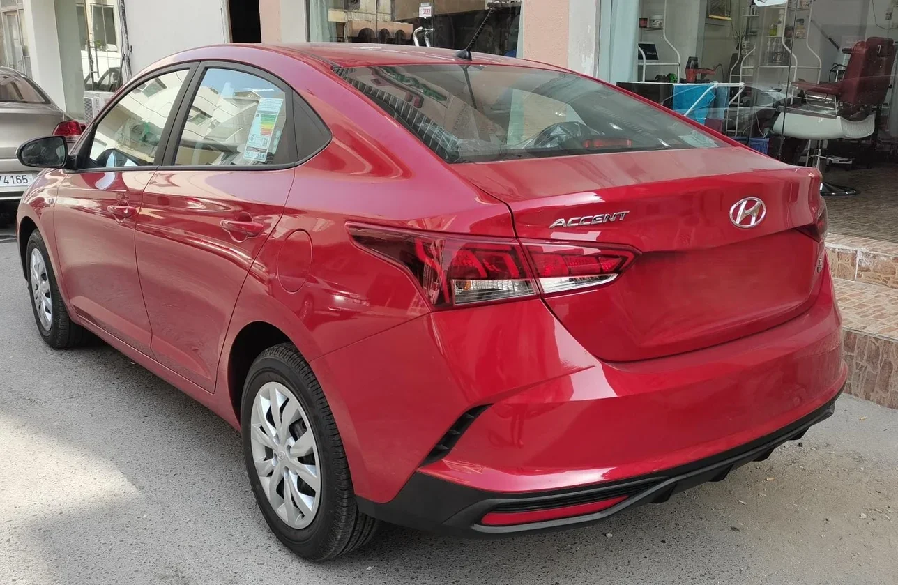 Hyundai Accent 4 Cylinder Sedan Red 2023