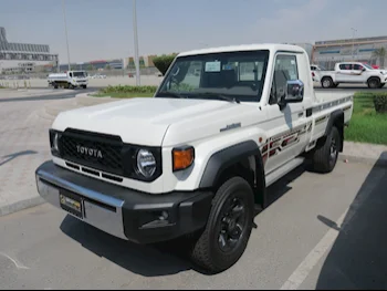 Toyota  Land Cruiser  LX  2025  Manual  0 Km  6 Cylinder  Four Wheel Drive (4WD)  Pick Up  White  With Warranty
