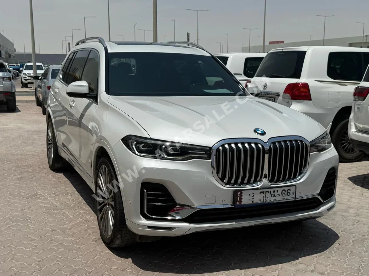 BMW  X-Series  X7  2021  Automatic  112,000 Km  6 Cylinder  Four Wheel Drive (4WD)  SUV  White