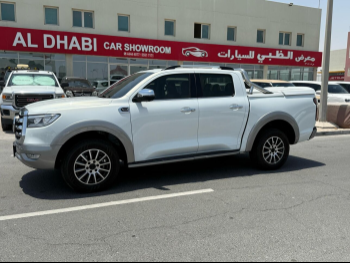 GWM  POER  Luxury  2025  Automatic  12,000 Km  4 Cylinder  Four Wheel Drive (4WD)  Pick Up  White  With Warranty