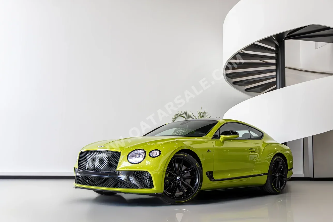 Bentley  Continental  GT W12  2020  Automatic  11,600 Km  12 Cylinder  All Wheel Drive (AWD)  Coupe / Sport  Olive Green  With Warranty