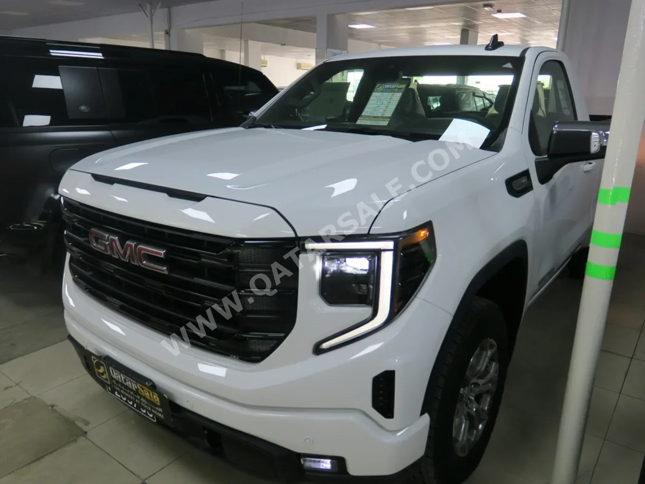 GMC  Sierra  2024  Automatic  0 Km  8 Cylinder  Four Wheel Drive (4WD)  Pick Up  White  With Warranty