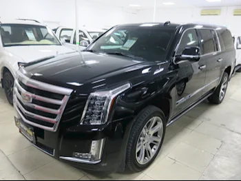 Cadillac  Escalade  2016  Automatic  140,000 Km  8 Cylinder  Four Wheel Drive (4WD)  SUV  Black