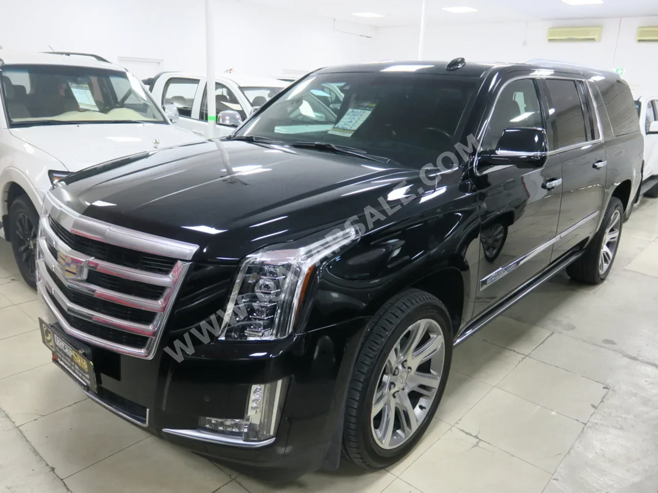 Cadillac  Escalade  2016  Automatic  140,000 Km  8 Cylinder  Four Wheel Drive (4WD)  SUV  Black