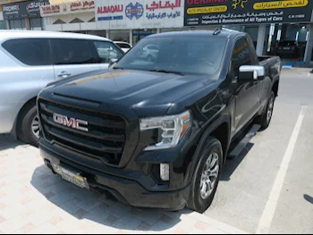 GMC  Sierra  2020  Automatic  270,000 Km  8 Cylinder  Four Wheel Drive (4WD)  Pick Up  Black
