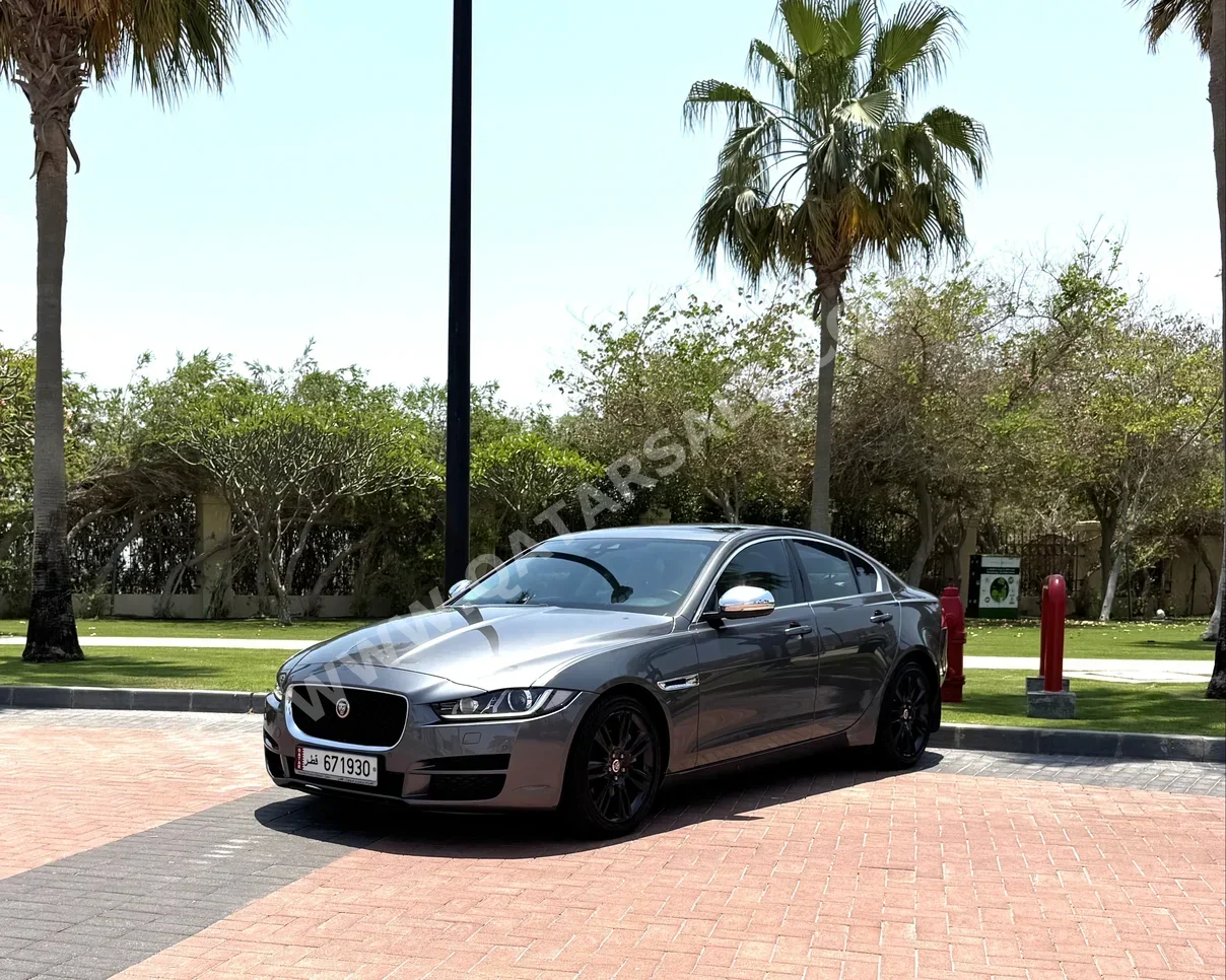 Jaguar  XE  Prestige  2016  Automatic  58,250 Km  4 Cylinder  Front Wheel Drive (FWD)  Sedan  Gray