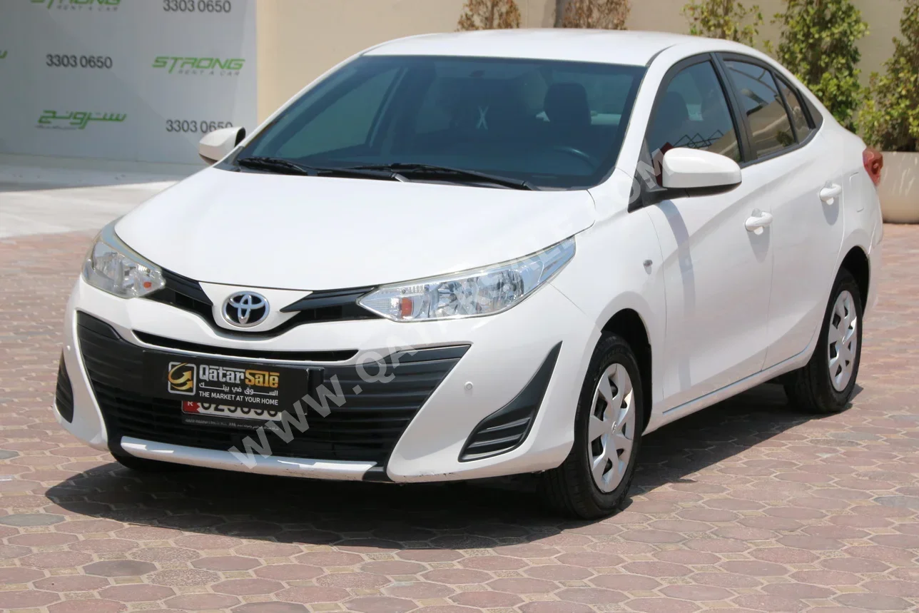 Toyota  Yaris  2019  Automatic  81,000 Km  4 Cylinder  Front Wheel Drive (FWD)  Sedan  White