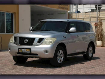 Nissan  Patrol  SE  2012  Automatic  261,000 Km  8 Cylinder  Four Wheel Drive (4WD)  SUV  Silver
