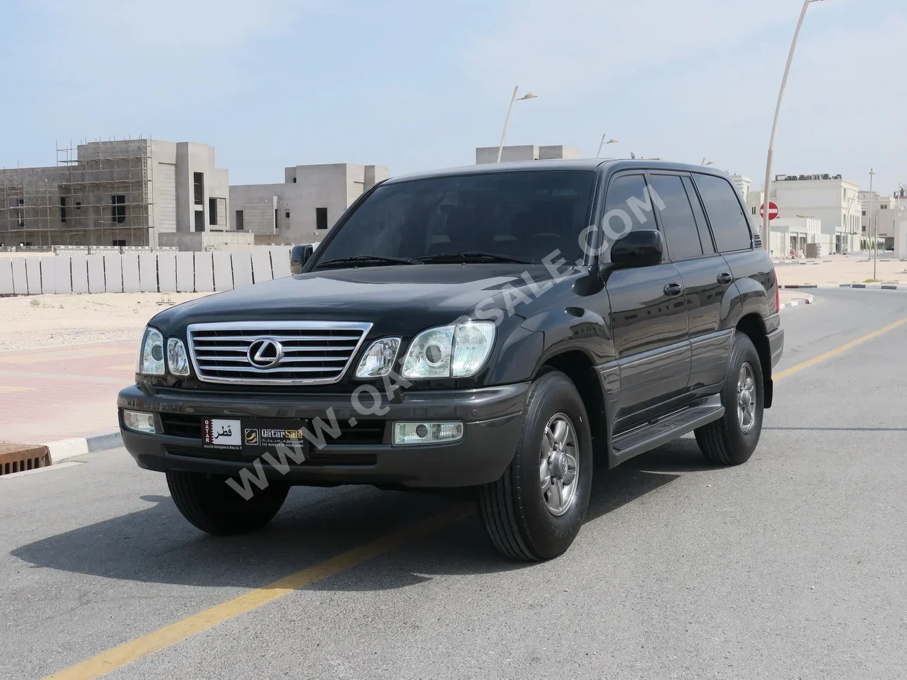 Lexus  LX  470  2003  Automatic  113,000 Km  8 Cylinder  Four Wheel Drive (4WD)  SUV  Black
