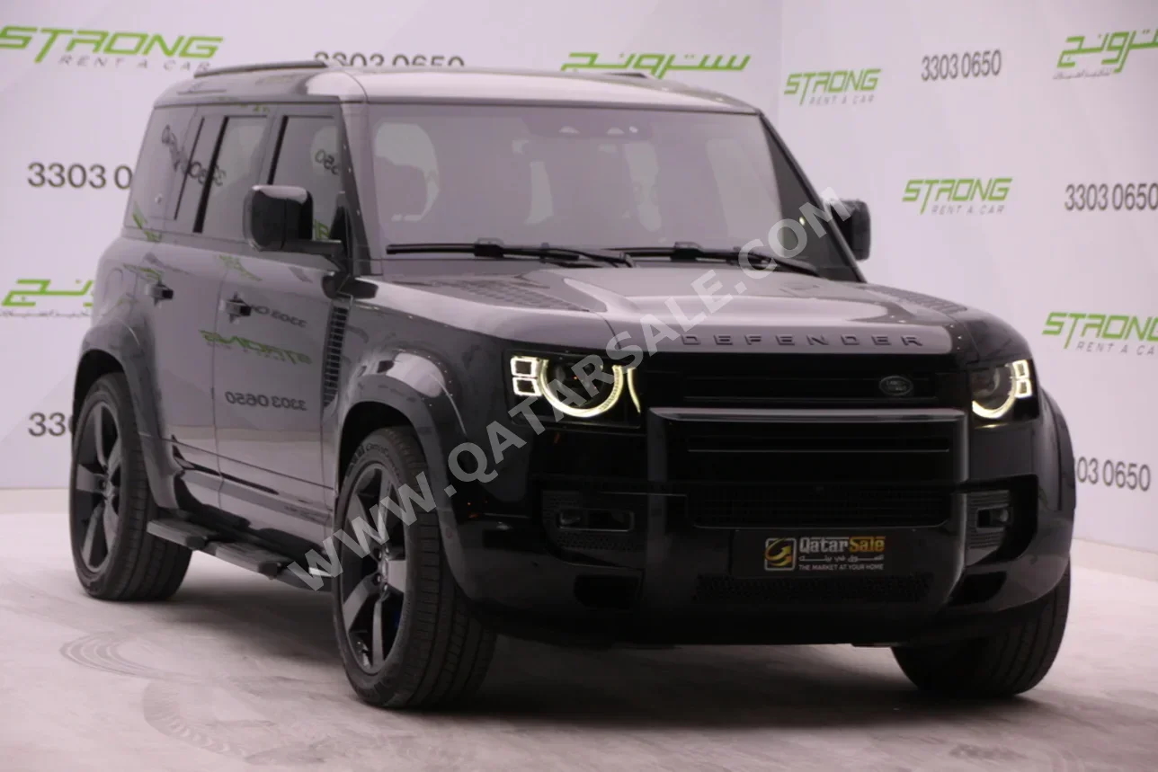 Land Rover  Defender  110 HSE  2024  Automatic  46,500 Km  6 Cylinder  Four Wheel Drive (4WD)  SUV  Black  With Warranty