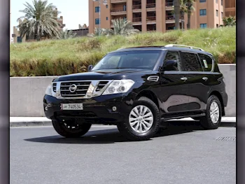 Nissan  Patrol  2017  Automatic  98,000 Km  6 Cylinder  Four Wheel Drive (4WD)  SUV  Black