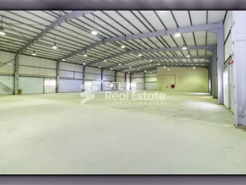 Warehouses & Stores - Al Rayyan  - Industrial Area  -Area Size: 950 Square Meter