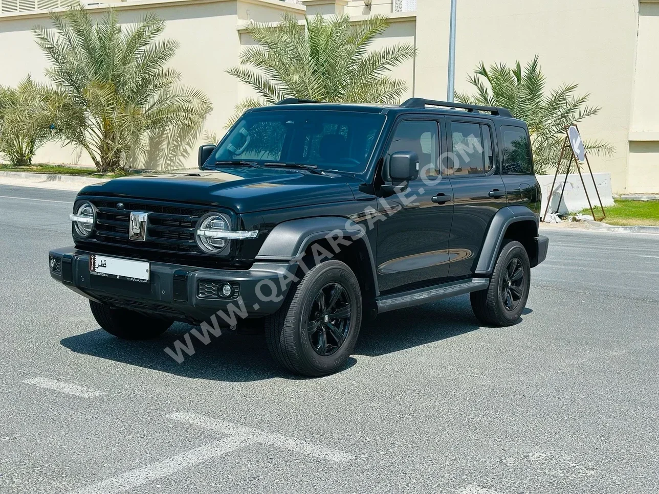 GWM  Tank  300  2025  Automatic  9,000 Km  4 Cylinder  Four Wheel Drive (4WD)  SUV  Black  With Warranty