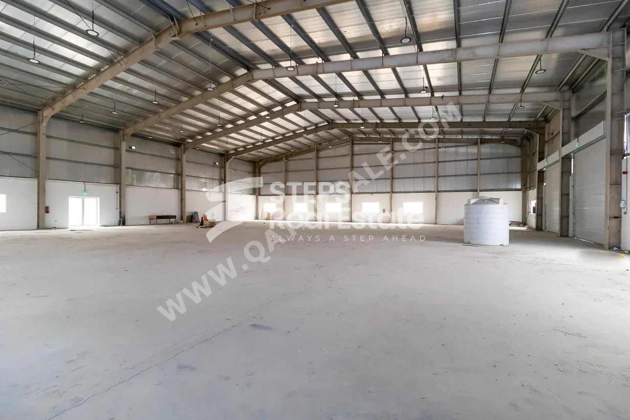 Warehouses & Stores - Al Wakrah  - Barkit Al Awamer  -Area Size: 2178 Square Meter