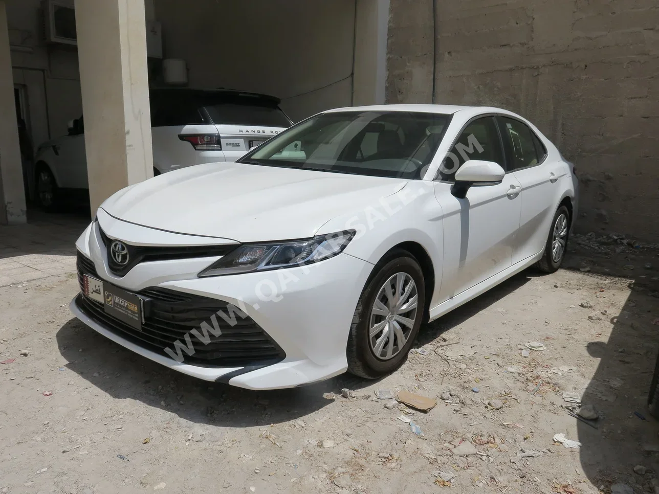 Toyota  Camry  GL  2018  Automatic  132,000 Km  4 Cylinder  Front Wheel Drive (FWD)  Sedan  White