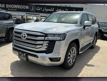 Toyota  Land Cruiser  GXR  2024  Automatic  0 Km  6 Cylinder  Four Wheel Drive (4WD)  SUV  Silver  With Warranty