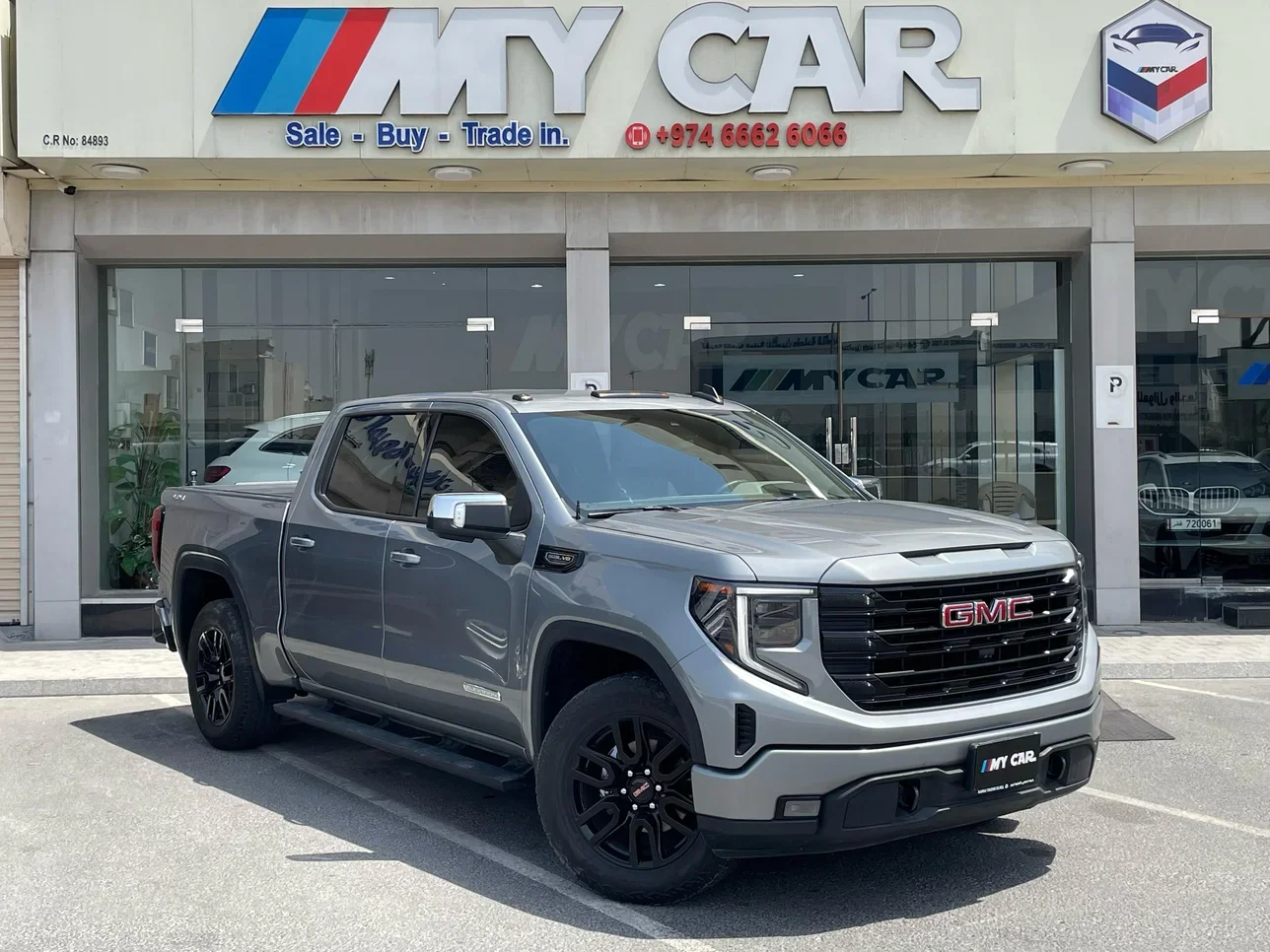 GMC  Sierra  Elevation  2023  Automatic  42,000 Km  8 Cylinder  Four Wheel Drive (4WD)  Pick Up  Gray  With Warranty