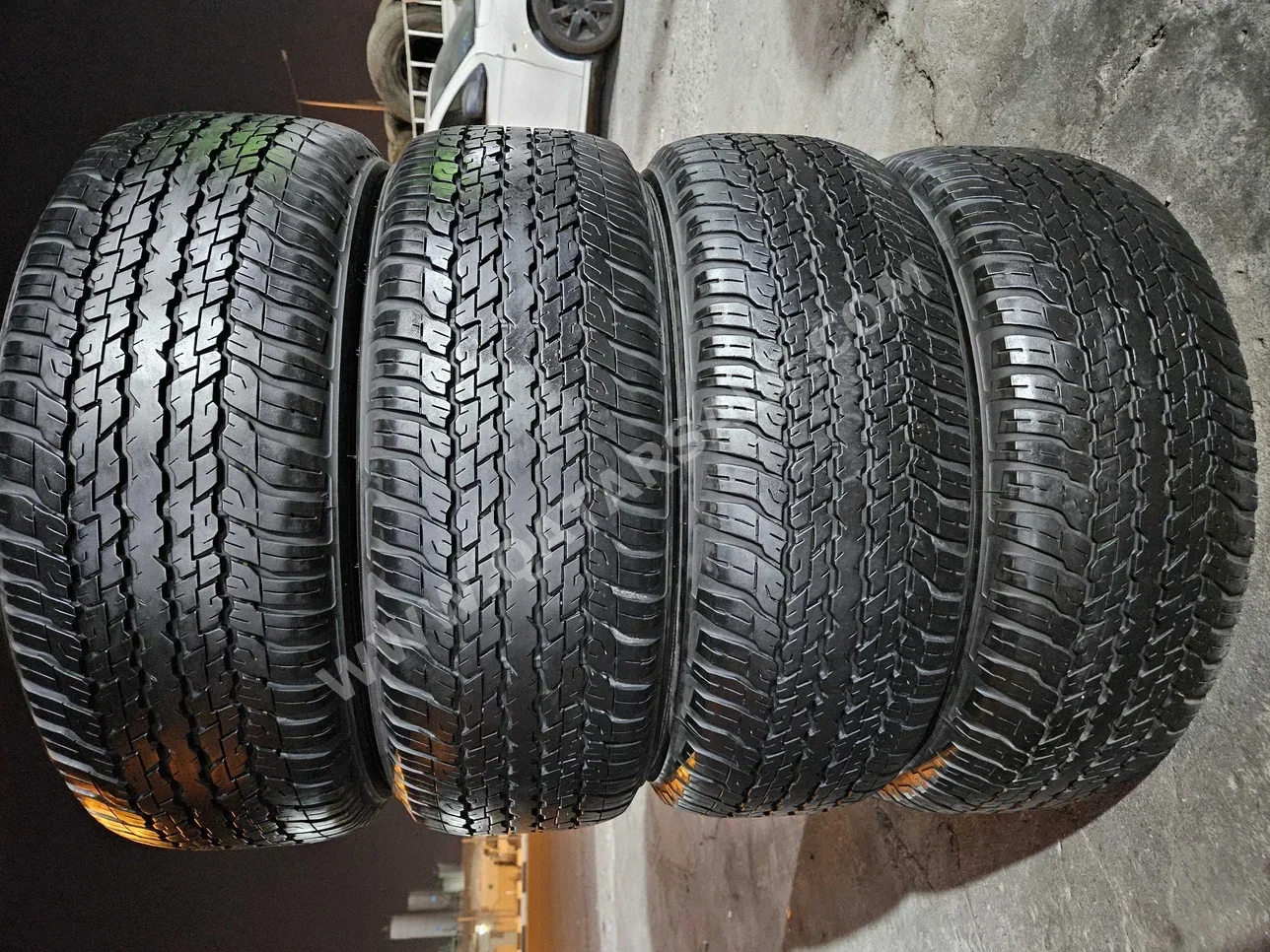 العجلات والجنوط (الرنقات) دنلوب صنع في اليابان \  4 مواسم  2656517 ميليمتر  17"