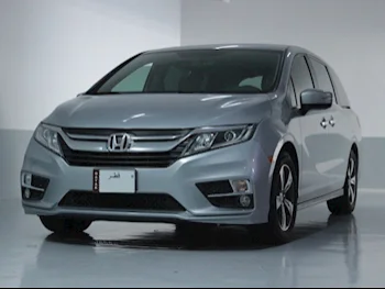 Honda  Odyssey  2019  Automatic  130,000 Km  6 Cylinder  Front Wheel Drive (FWD)  Van / Bus  Silver