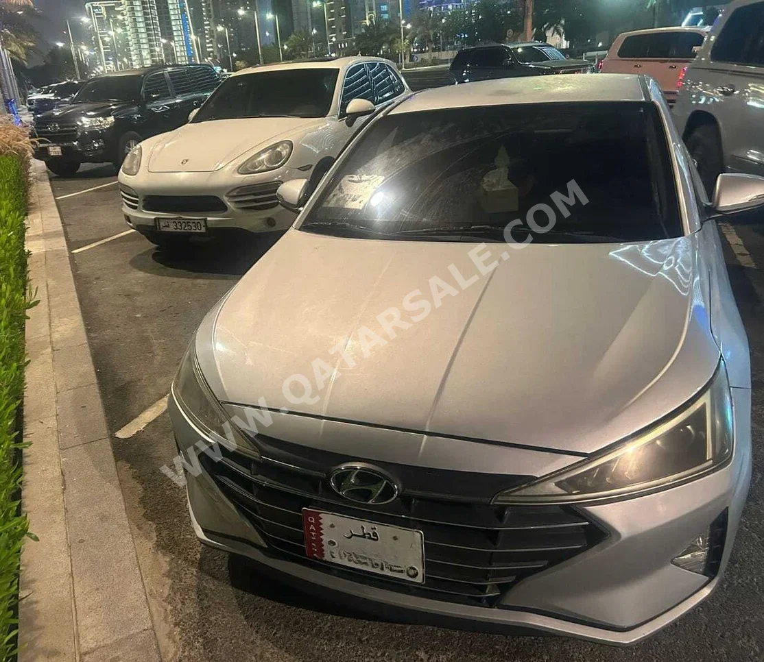 Hyundai  Elantra  2019  Automatic  120,540 Km  4 Cylinder  Front Wheel Drive (FWD)  Sedan  Silver