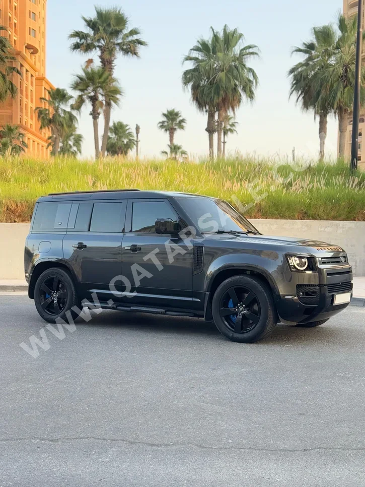Land Rover  Defender  110 S  2023  Automatic  53,000 Km  6 Cylinder  Four Wheel Drive (4WD)  SUV  Gray  With Warranty